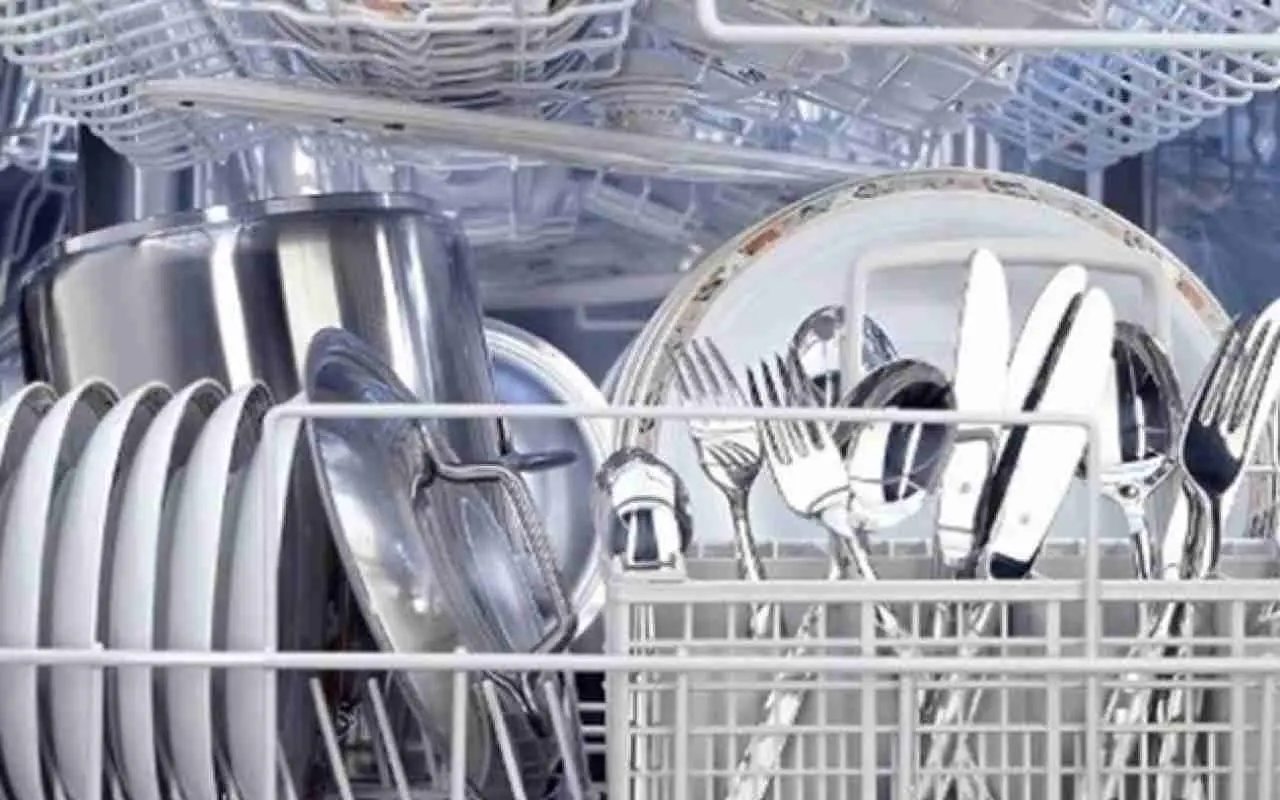 Il segreto per avere stoviglie profumate